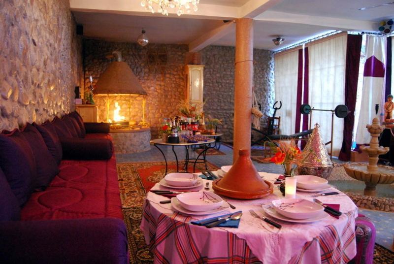 Le Temps De Vivre Bed & Breakfast วาร์ซาเซต ภายนอก รูปภาพ