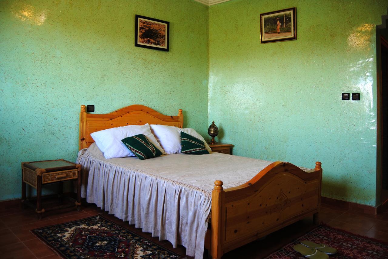 Le Temps De Vivre Bed & Breakfast วาร์ซาเซต ภายนอก รูปภาพ
