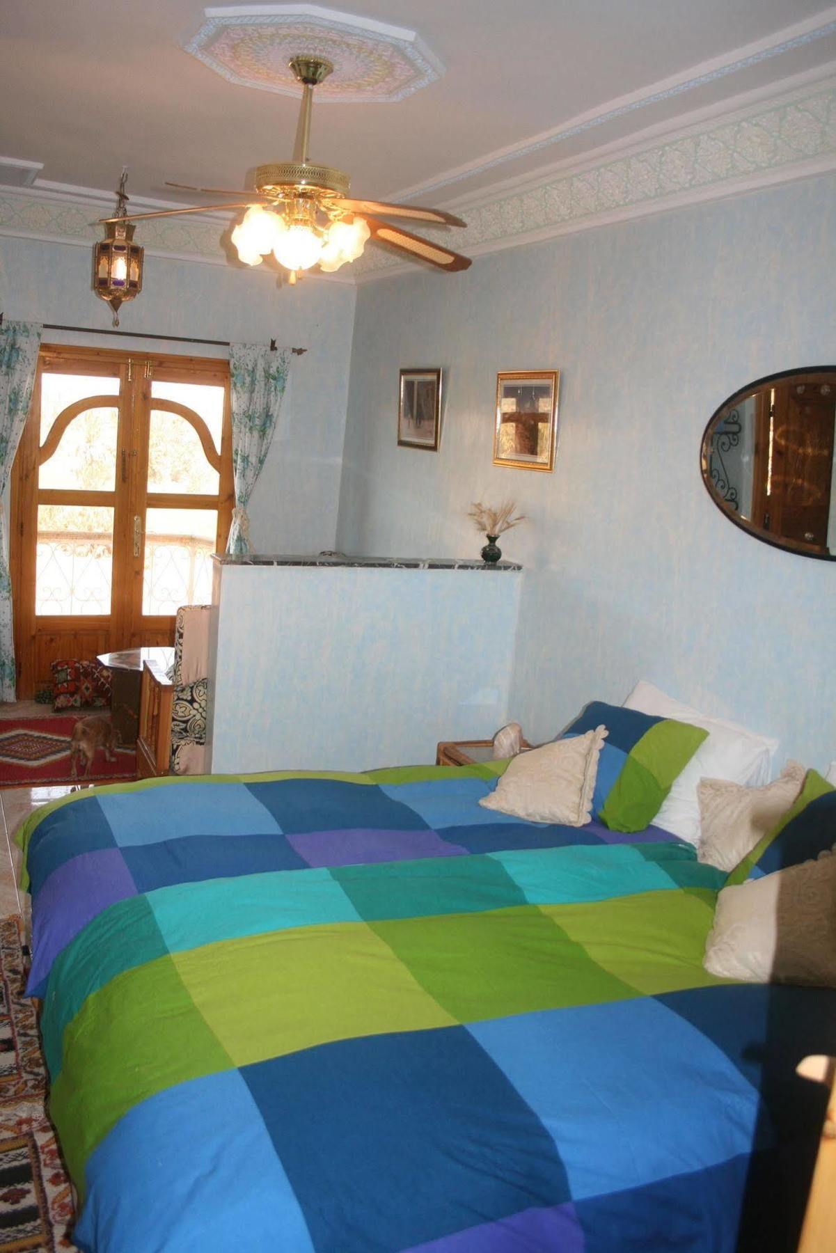 Le Temps De Vivre Bed & Breakfast วาร์ซาเซต ภายนอก รูปภาพ